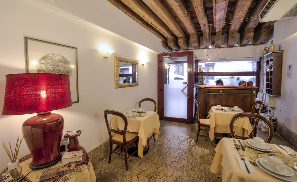Couette-café Lanterna Di Marco Polo Venise